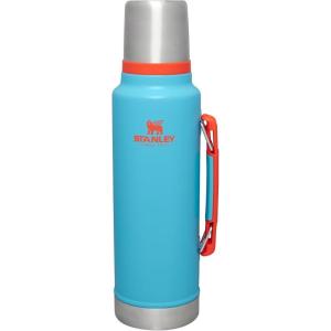 Stanley Classic Legendary Vacuum Bottle 20 oz | Wide Mouth with Leakproof Cup Lid | Keep Drinks Hot or Cold | Packable for Travel | Insulated Stainless Steel Thermos | BPA-Free | Hammertone Green(Pool)